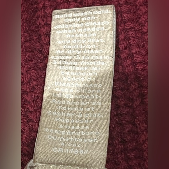 Banana Republic Removable Neck Cashmere/Wool blend Rich Red Sweater - Picture 9 of 11